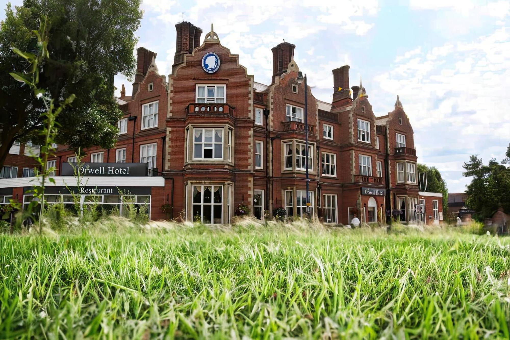 The Orwell Hotel Felixstowe Exterior photo
